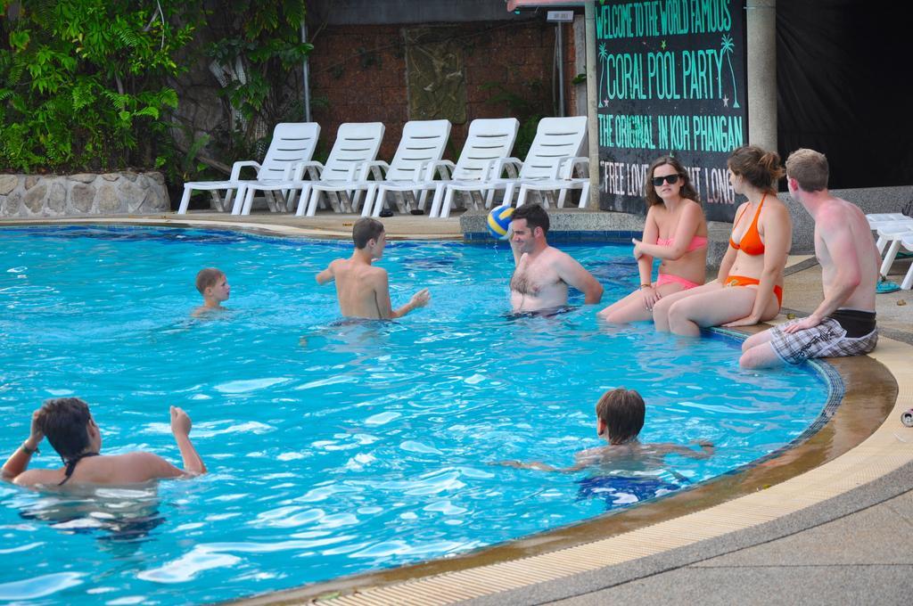 Coral Bungalows Hatrin Kültér fotó