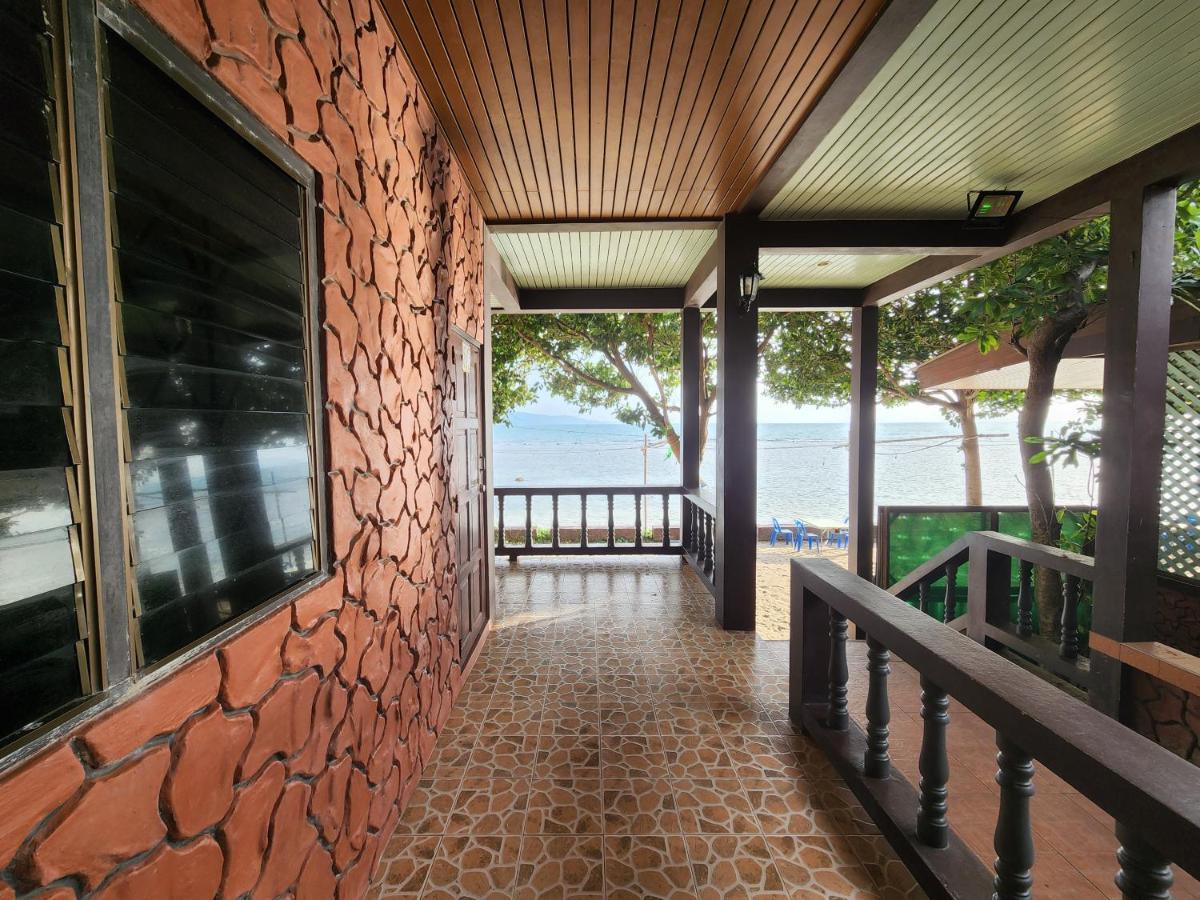 Coral Bungalows Hatrin Kültér fotó
