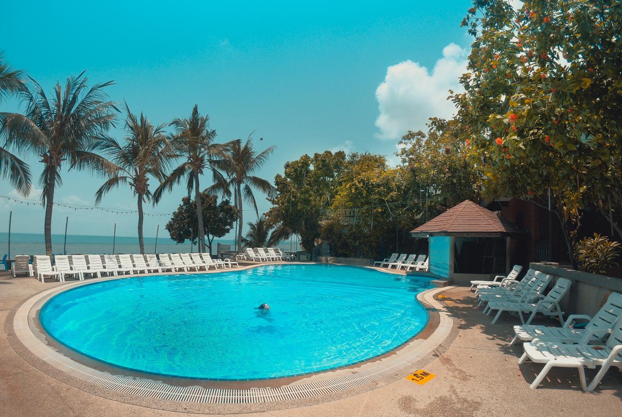 Coral Bungalows Hatrin Kültér fotó
